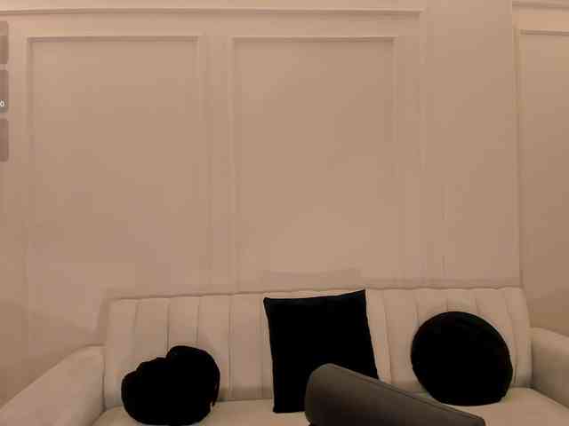 PaulineSanz webcam