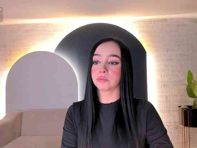 PaulineSanz webcam