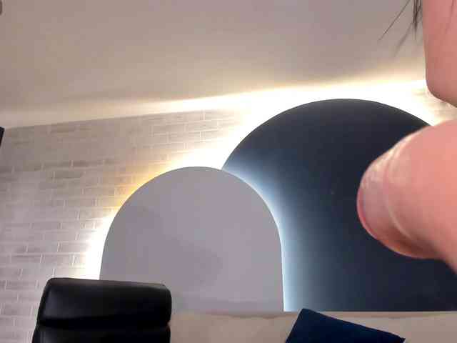 PaulineSanz webcam