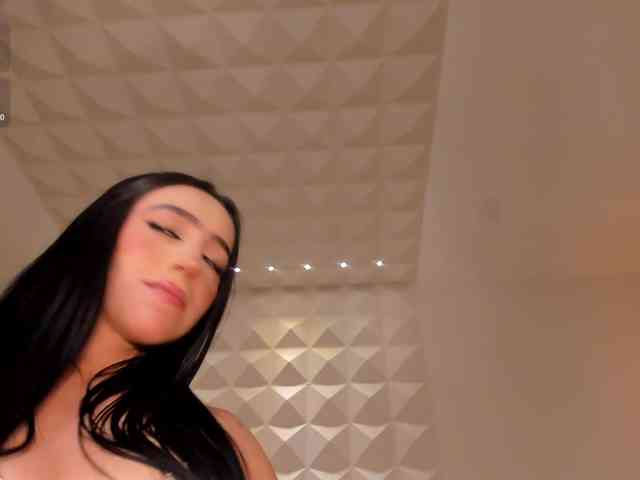 PaulineSanz webcam