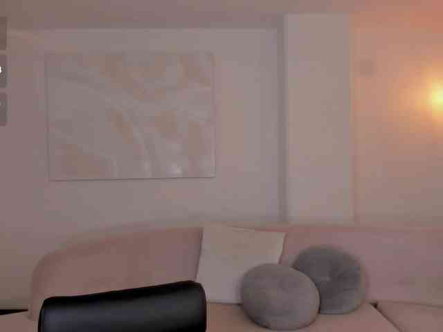 PaulineSanz webcam