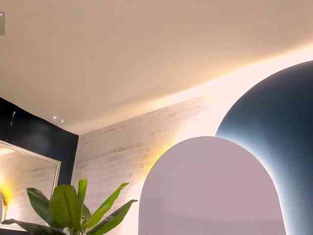 PaulineSanz webcam