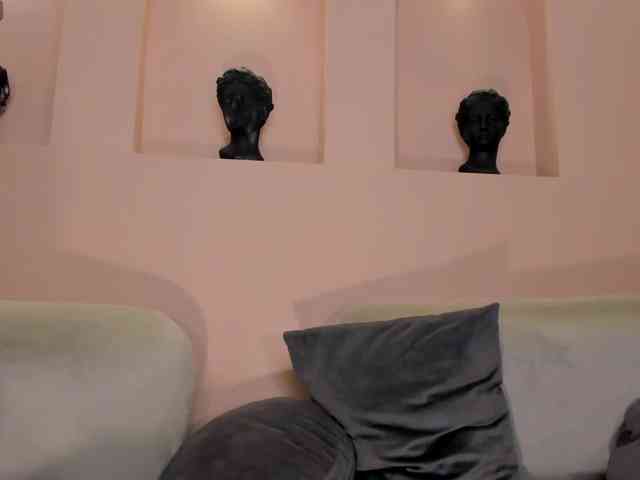 PaulineSanz webcam