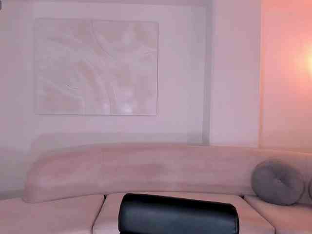 PaulineSanz webcam