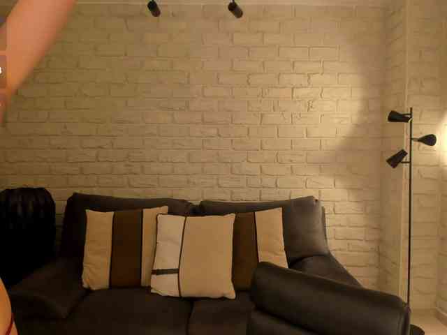 PaulineSanz webcam