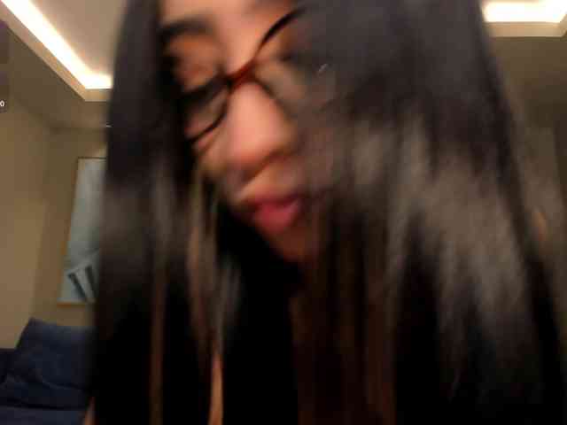 PaulineSanz webcam