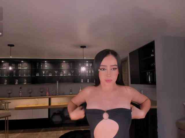 PaulineSanz webcam