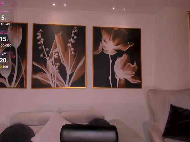 PaulineSanz webcam
