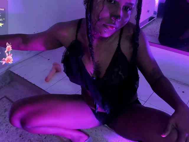 KimberlyDavis webcam