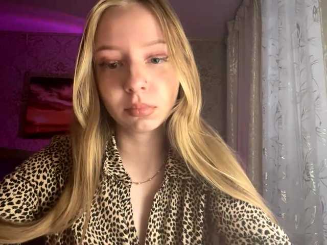 MercyDiamant live cam on BongaCams