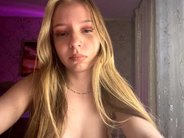 MercyDiamant live cam on BongaCams
