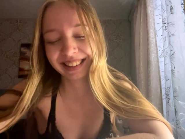 MercyDiamant live cam on BongaCams