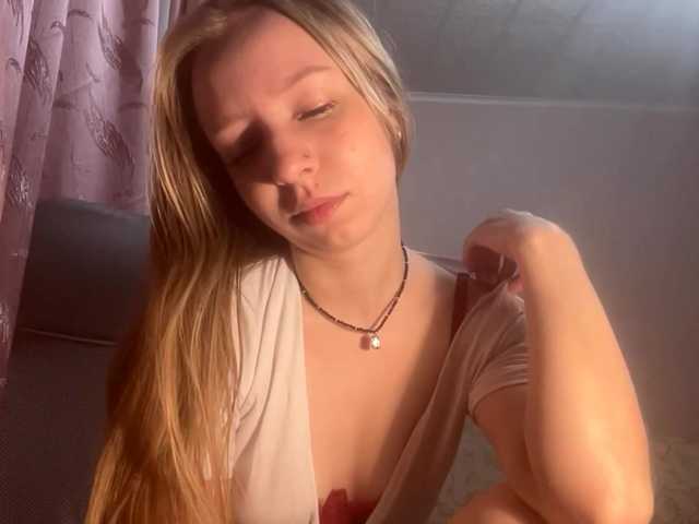 MercyDiamant live cam on BongaCams