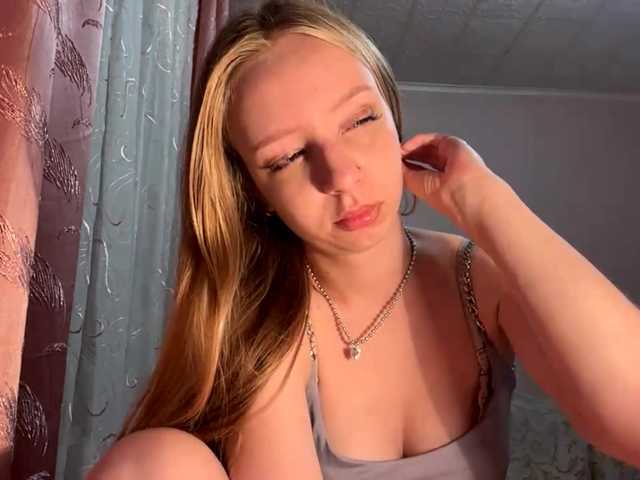 MercyDiamant live cam on BongaCams