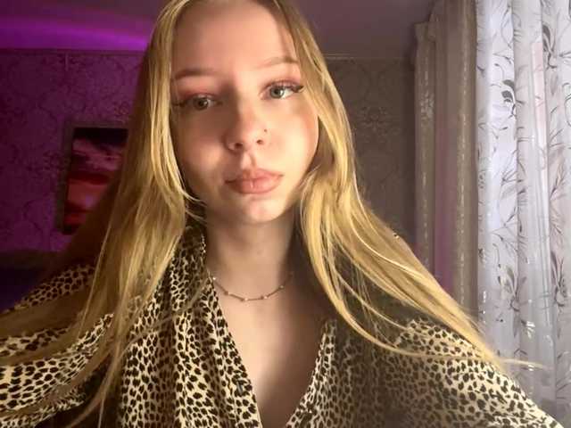 mercydiamant live sex show