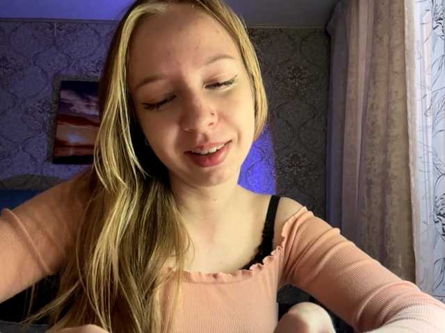 MercyDiamant live cam on BongaCams