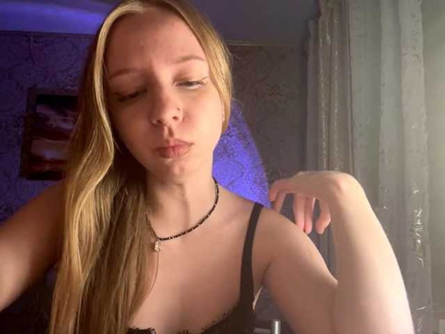 MercyDiamant live cam on BongaCams