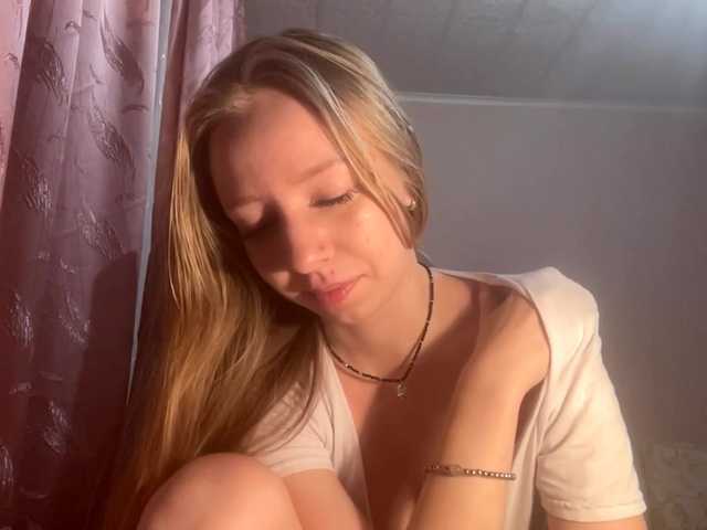 MercyDiamant live cam on BongaCams