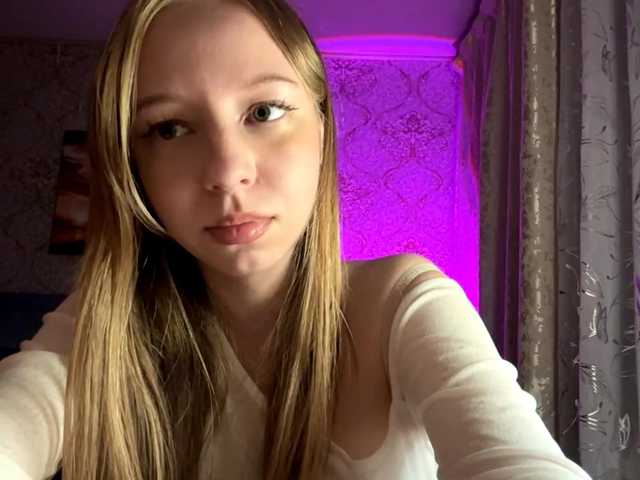 MercyDiamant's BongaCams show and profile