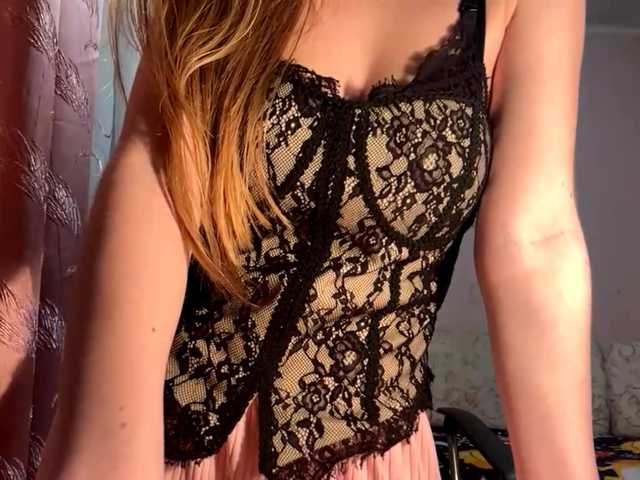 MercyDiamant live cam on BongaCams