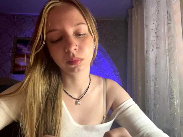 MercyDiamant live cam on BongaCams