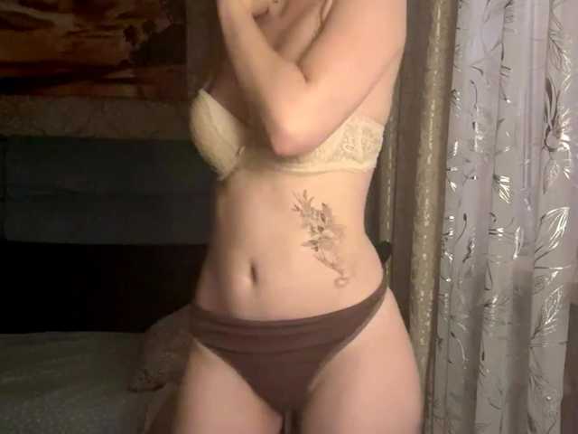 MercyDiamant live cam on BongaCams
