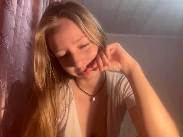 MercyDiamant live cam on BongaCams