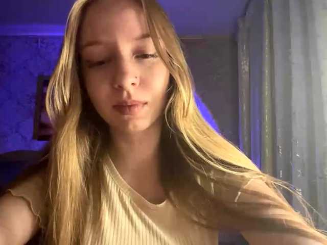 MercyDiamant live cam on BongaCams