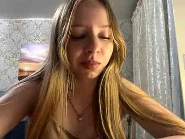 MercyDiamant webcam