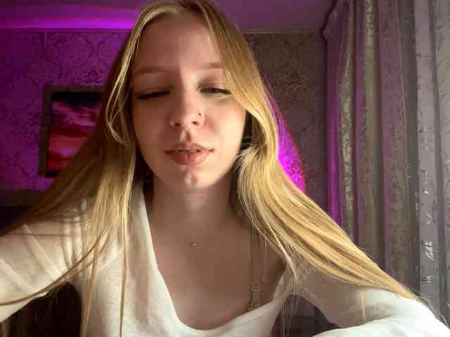 MercyDiamant webcam