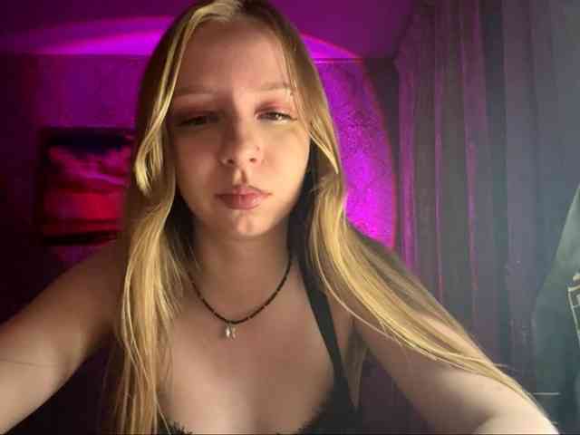 MercyDiamant webcam