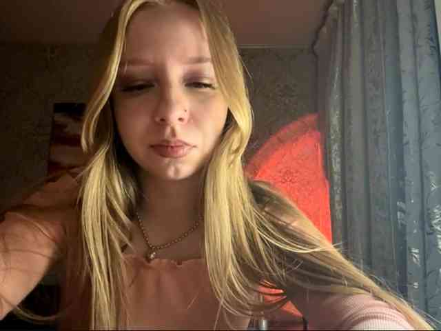 MercyDiamant webcam