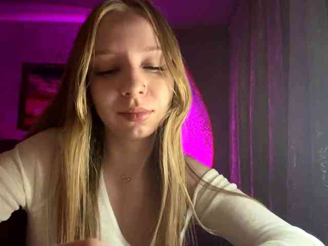 MercyDiamant webcam
