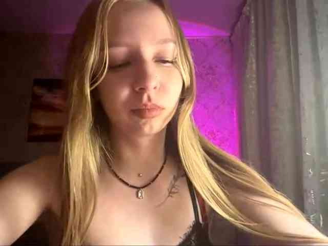 MercyDiamant webcam