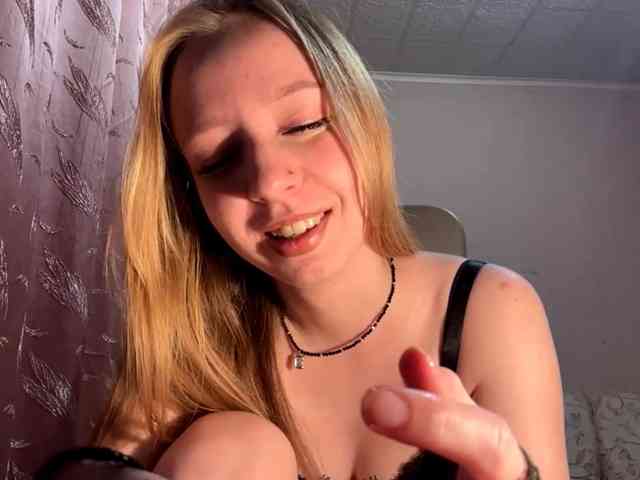 MercyDiamant webcam