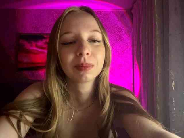 MercyDiamant webcam
