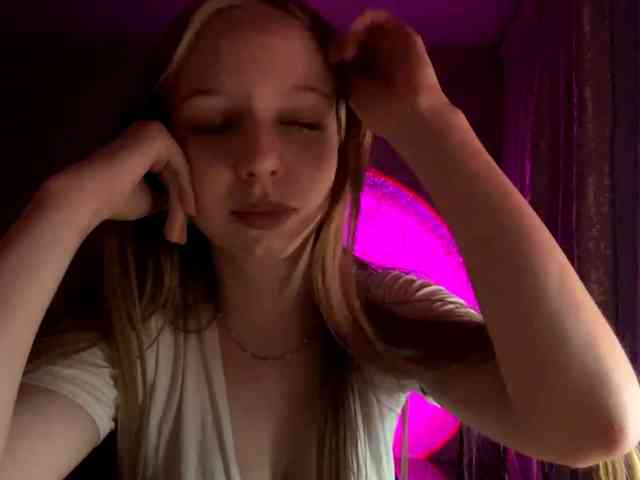 MercyDiamant webcam