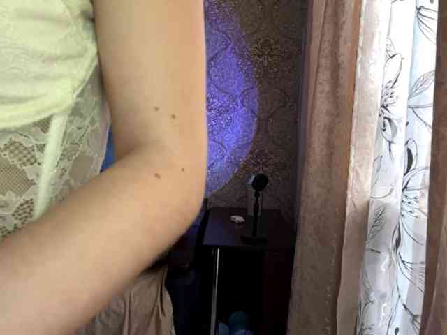 MercyDiamant webcam