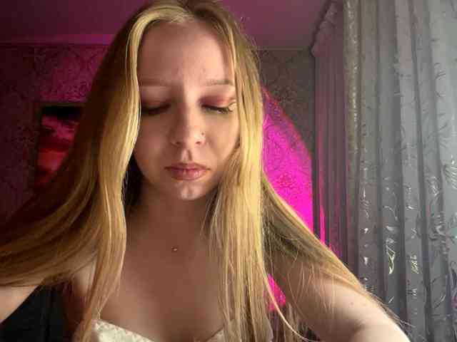 MercyDiamant webcam