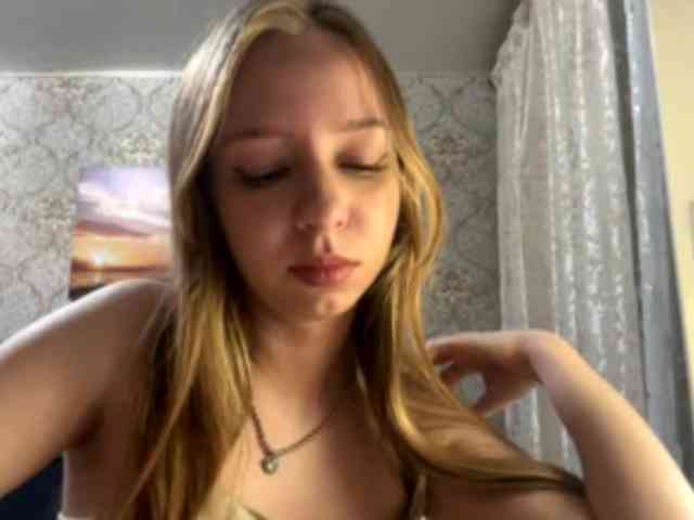 MercyDiamant webcam