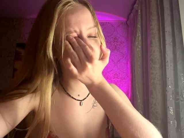 MercyDiamant webcam