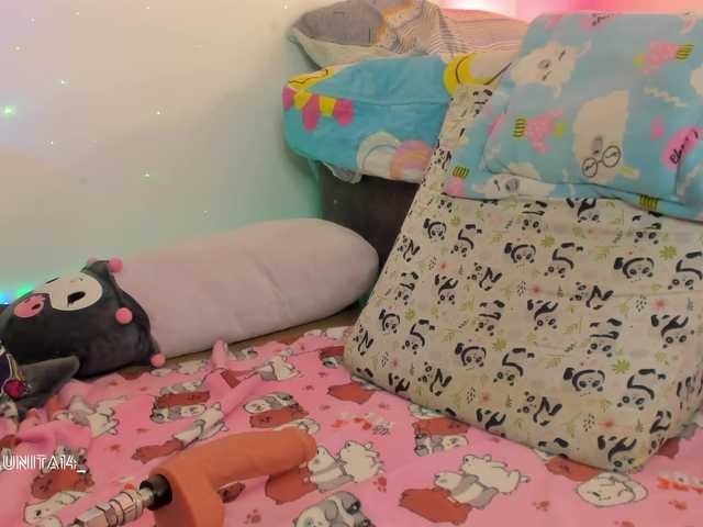 Princess-luna live cam on BongaCams