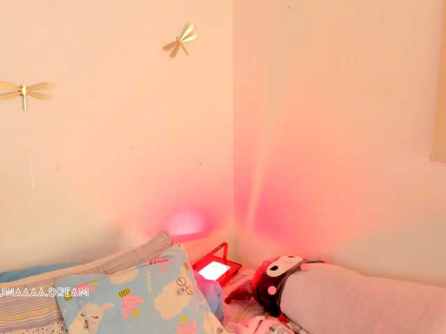 Princess-luna live cam on BongaCams