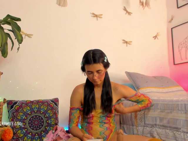 Princess-luna live cam on BongaCams