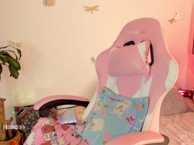Princess-luna live cam on BongaCams
