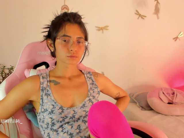 Princess-luna live cam on BongaCams