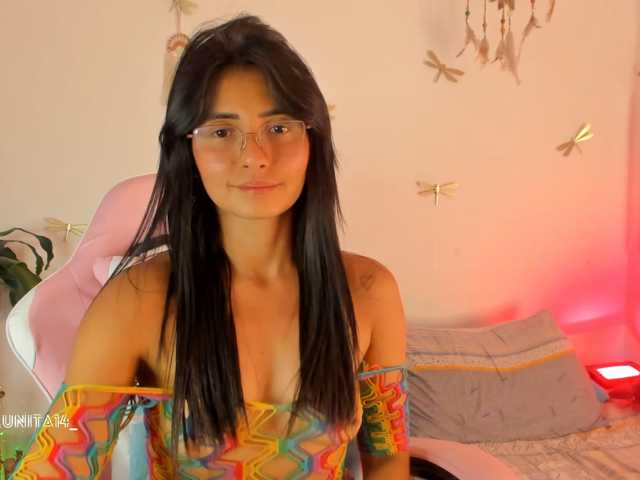 Princess-luna live cam on BongaCams