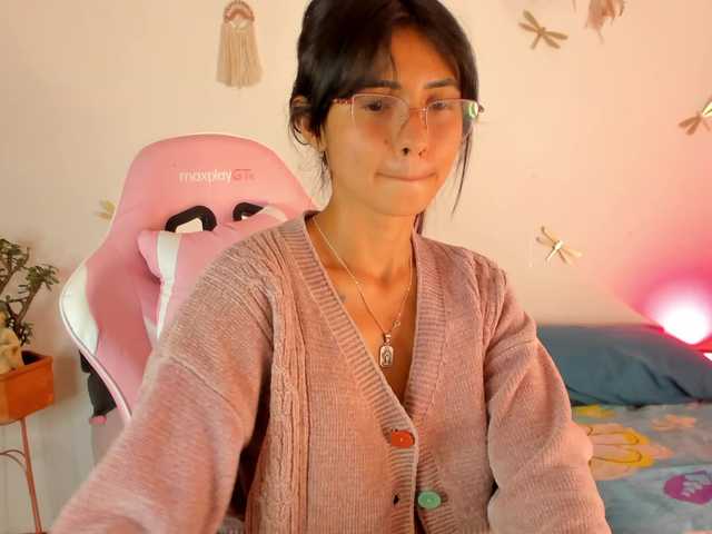 Princess-luna live cam on BongaCams
