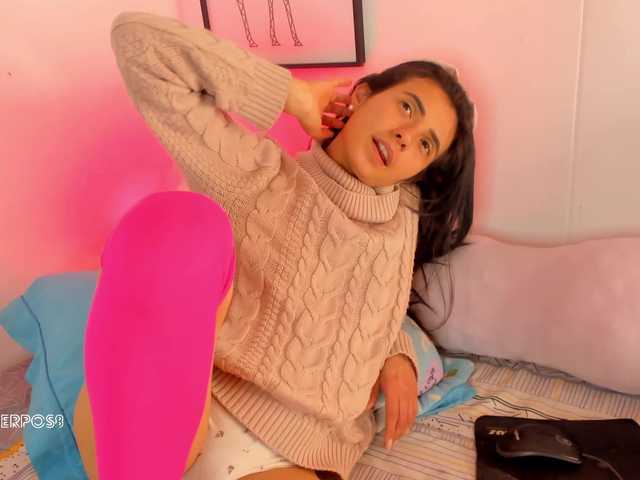Princess-luna live cam on BongaCams
