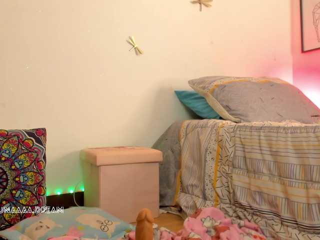 Princess-luna live cam on BongaCams